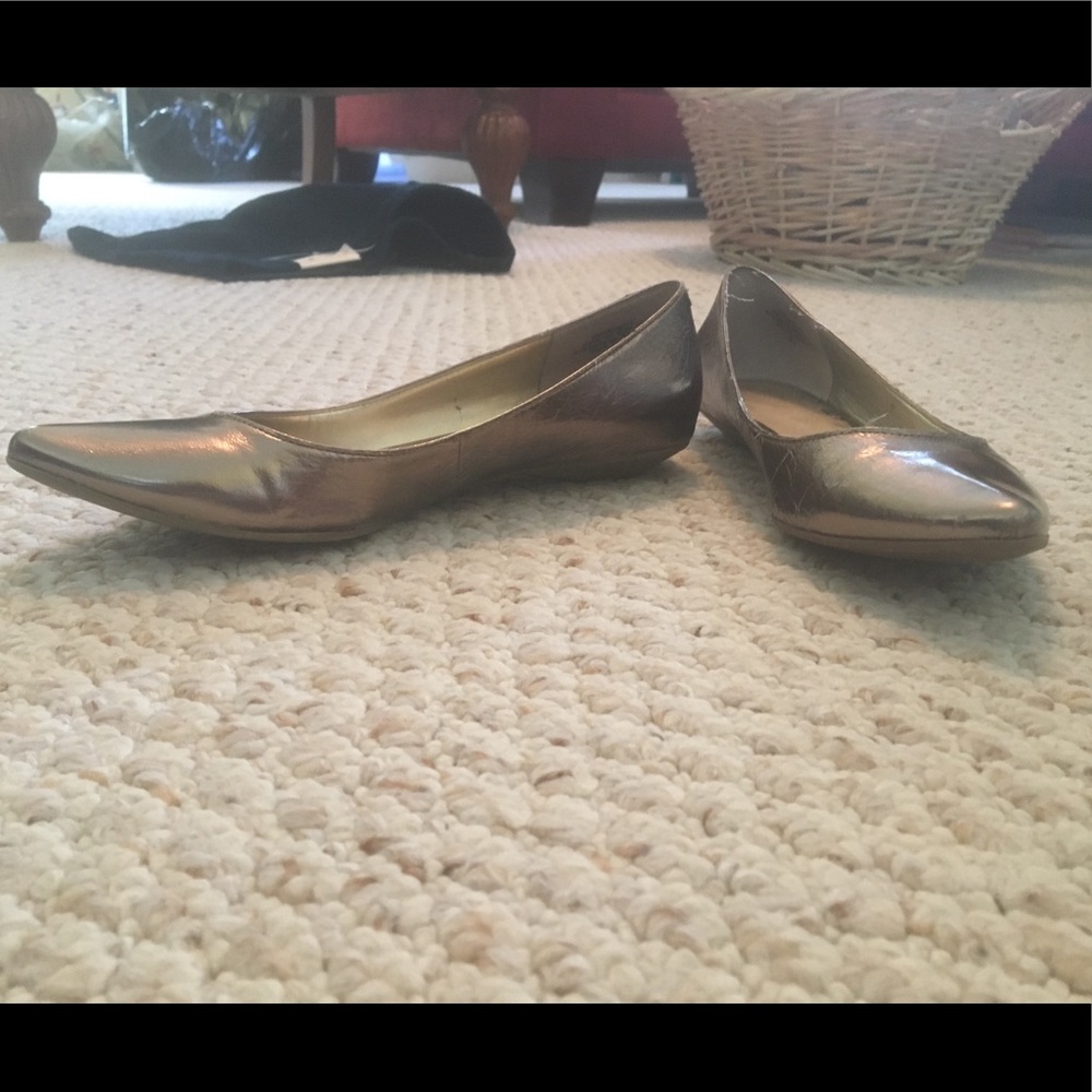 Silver Nine West Flats